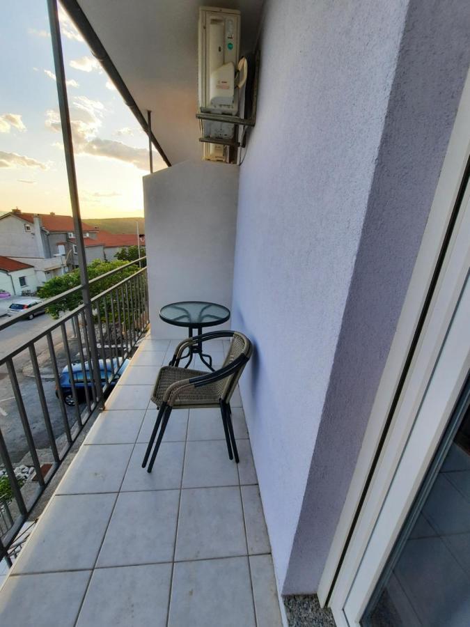 Apartmani Gabrijel Novi Vinodolski Exterior foto