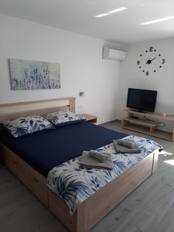 Apartmani Gabrijel Novi Vinodolski Exterior foto